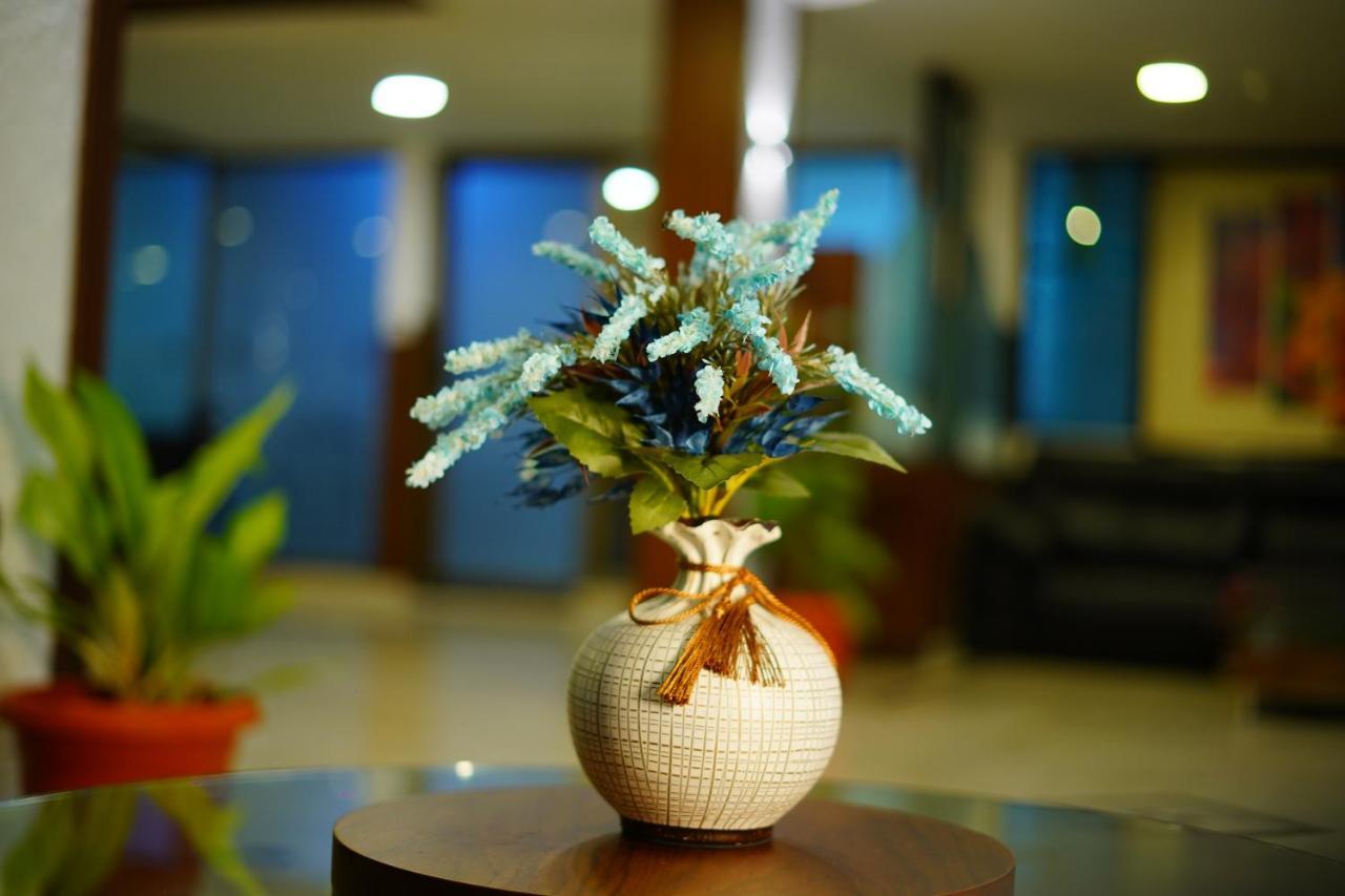 Midtown Suites Marathahalli Bangalore Eksteriør bilde